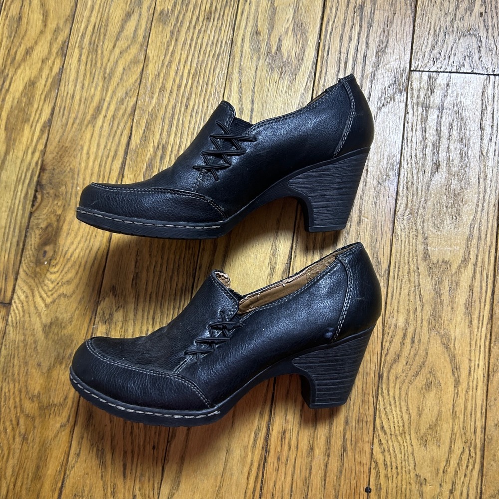 EuroSoft by Sofft Alva Black Slip On Block Heel Pumps Women 7M Crisscross Detail